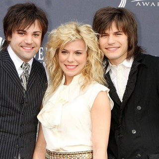 The Academy of Country Music Awards 2011 - Arrivals
