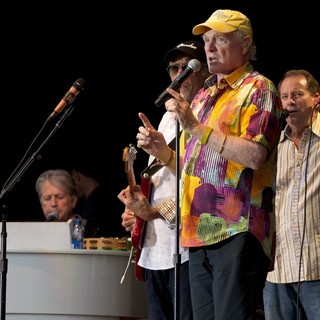 Mike Love, Al Jardine, The Beach Boys in The Beach Boys Performing Live on Their 50th Anniversary Tour