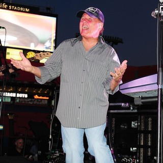 Bruce Johnston, The Beach Boys in John Stamos Performs Live with The Beach Boys at Marlins Super Saturday Concert