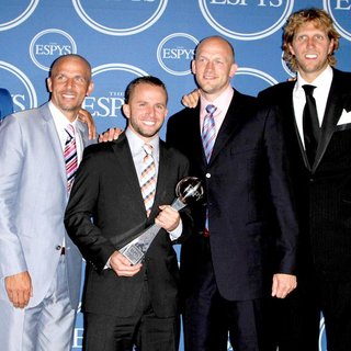 Shawn Marion, Jason Kidd, Jose Juan Barea, Brian Cardinal, Dirk Nowitzki, Tyson Chandler in The 2011 ESPY Awards - Press Room