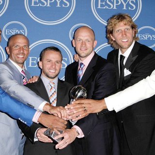 Shawn Marion, Jason Kidd, Jose Juan Barea, Brian Cardinal, Dirk Nowitzki, Tyson Chandler in The 2011 ESPY Awards - Press Room