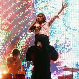 Wayne Coyne, The Flaming Lips in The Flaming Lips Performing Live on The 1st Day of Festival Sudoeste TMN