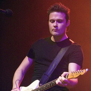 Jon Fratelli, The Fratellis in The Fratellis Performing