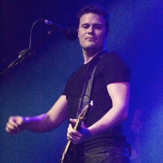 Jon Fratelli, The Fratellis in The Fratellis Performing