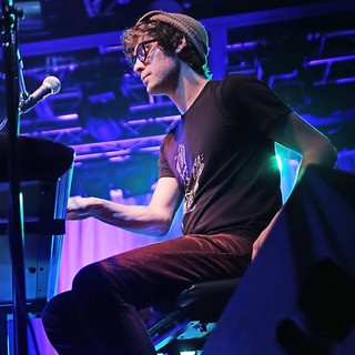 Stelth Ulvang, The Lumineers in The Lumineers Performing Live on Stage