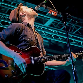 Wesley Schultz, The Lumineers in The Lumineers Performing Live on Stage