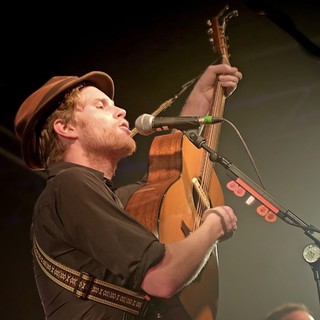 Wesley Schultz, Ben Wahamaki, The Lumineers in The Lumineers Performing Live on Stage
