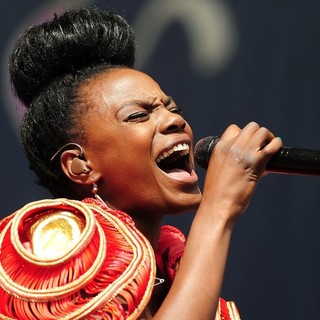 The Noisettes in V Festival - Day Two