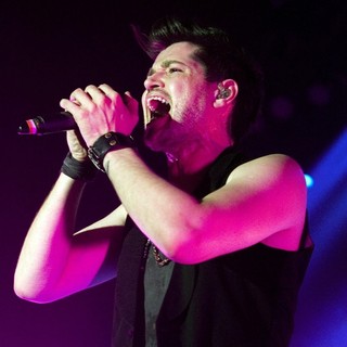 Danny O'Donoghue, The Script in The Script Perform Live