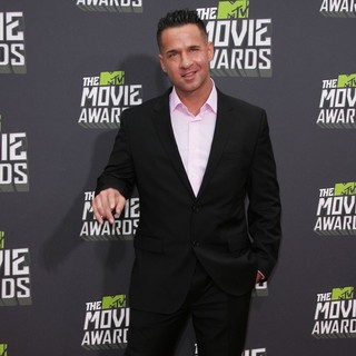 2013 MTV Movie Awards - Arrivals