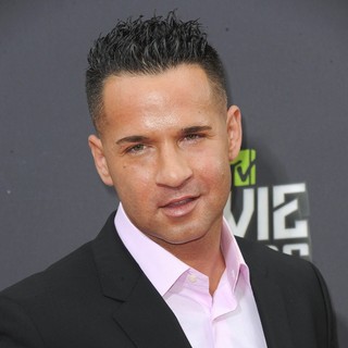2013 MTV Movie Awards - Arrivals