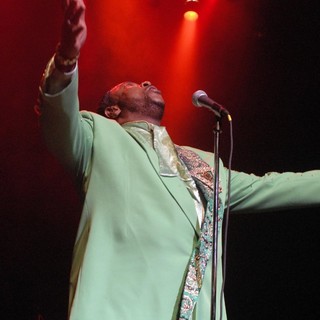 The Temptations in The Temptations Performing Live