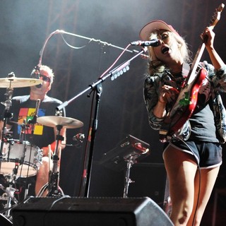 The Ting Tings in The Terraneo Festival - Day One - the-ting-tings-terraneo-festival-day-one-02