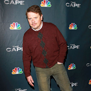 Dave Foley in Premiere Party for "The Cape"