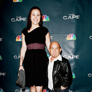 Martin Klebba in Premiere Party for "The Cape"