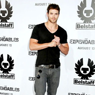Kellan Lutz in Los Angeles Premiere of 'The Expendables'