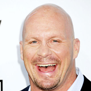 Steve Austin in Los Angeles Premiere of 'The Expendables'