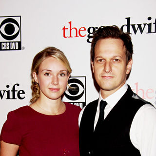 Josh Charles in The First Season DVD Debut and The Second Season Premiere of The CBS TV Show 'The Good Wife' - the_good_wife_057_wenn5545641