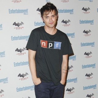 Thomas Dekker in Comic Con 2011 Day 3 - Entertainment Weekly Party - Arrivals - thomas-dekker-2011-comic-con-convention-day-3-03