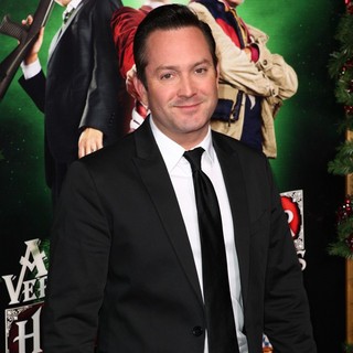 The Premiere of A Very Harold and Kumar 3D Christmas - thomas-lennon-premiere-a-very-harold-and-kumar-christmas-02