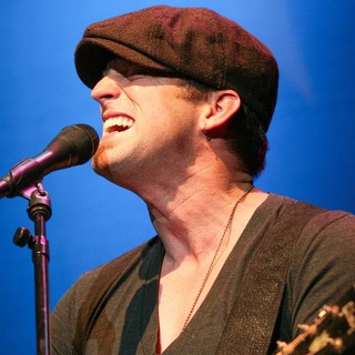 Keifer Thompson, Thompson Square in Starz and Guitars