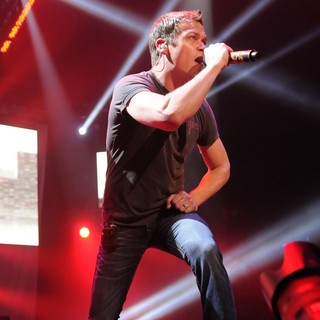 3 Doors Down Perform Live on Stage - three-doors-down-perform-live-on-stage-07