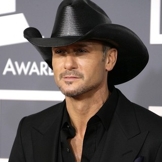 Tim McGraw in 55th Annual GRAMMY Awards - Arrivals
