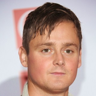 Keane in The Q Awards 2012 - Arrivals - tom-chaplin-q-awards-2012-01