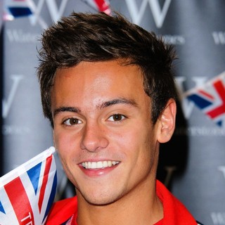 Tom Daley in Tom Daley Signs Copies of His Autobiography My Story