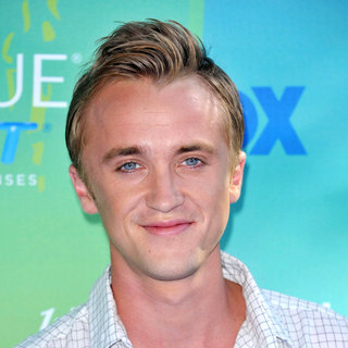 Tom Felton in 2011 Teen Choice Awards