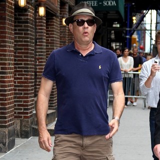 Tom Hanks in The Late Show with David Letterman - Arrivals