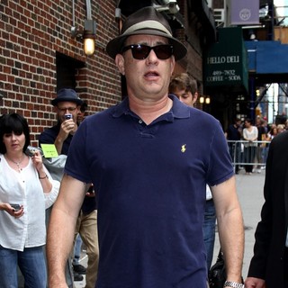 Tom Hanks in The Late Show with David Letterman - Arrivals