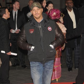 Tom Hardy in Jack Reacher UK Film Premiere - Arrivals - tom-hardy-uk-premiere-jack-reacher-03