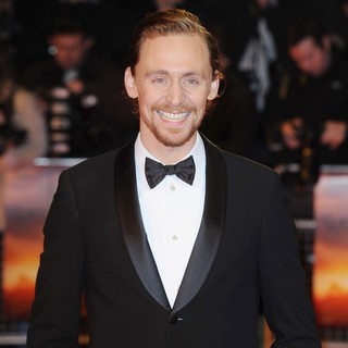 Tom Hiddleston in War Horse - UK Film Premiere - Arrivals