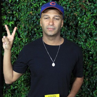 Rage Against the Machine in Los Angeles Premiere of Capitalism: A Love Story - tom-morello-premiere-capitalism-a-love-story-01
