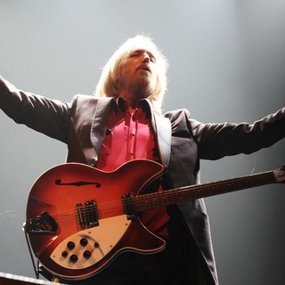 Tom Petty, Tom Petty & the Heartbreakers in Tom Petty and the Heartbreakers Performing