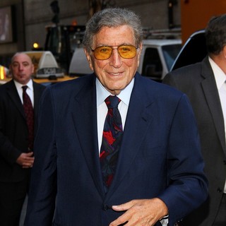 Tony Bennett in Celebrities Arrive at The Ed Sullivan Theater for The Late Show with David Letterman