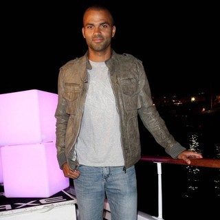 Tony Parker in Axe Boat Tour Party 2011