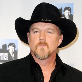 Trace Adkins in NBC's Celebrity Apprentice: All-Stars Cast Announced
