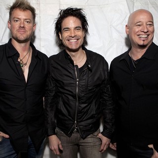 Train in Train Perform Live at Chelsea Piers Sponsored by Lipton Ice Tea and Pandora Internet Radio