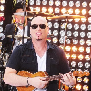 Jimmy Stafford, Train in Train Performing Live During The Today Show Summer Concert Series