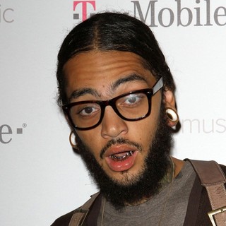 Travis McCoy in Celebrity Magenta Carpet Arrivals at The Launch Party for Google Music Available on T-Mobile