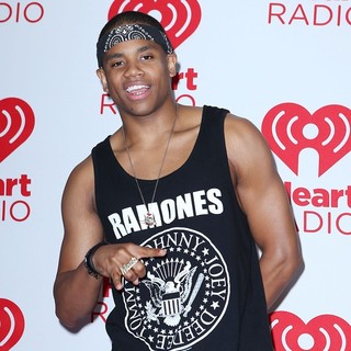 2012 iHeartRadio Music Festival - Day 2 - Arrivals