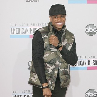 The 40th Anniversary American Music Awards - Arrivals