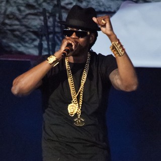 2 Chainz in 2 Chainz Performs on The Club Paradise Tour