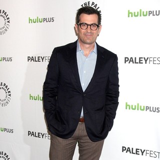 PaleyFest 2012 - Modern Family Event - Arrivals