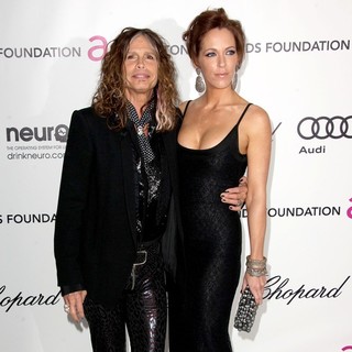 Steven Tyler, Erin Brady in The 20th Annual Elton John AIDS Foundation's Oscar Viewing Party - Arrivals