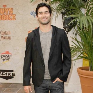Tyler Hoechlin in Spike TV's 5th Annual 2011 Guys Choice Awards - Arrivals