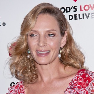 Uma Thurman in The Golden Heart Awards 2011 - Arrivals