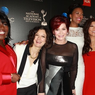 Sharon Osbourne in The 40th Annual Daytime Emmy Awards - Arrivals - underwood-gilbert-osbourne-tyler-chen-40th-annual-daytime-emmy-awards-02